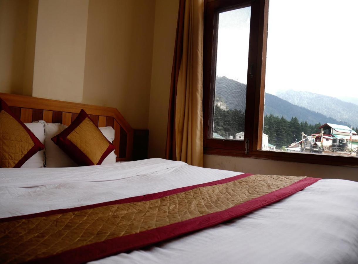 New Ambika International Hotel Manali  Bagian luar foto