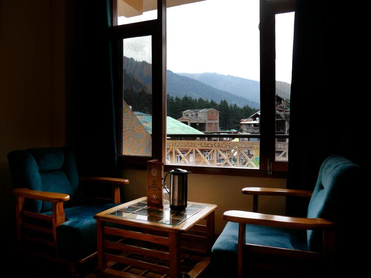 New Ambika International Hotel Manali  Bagian luar foto