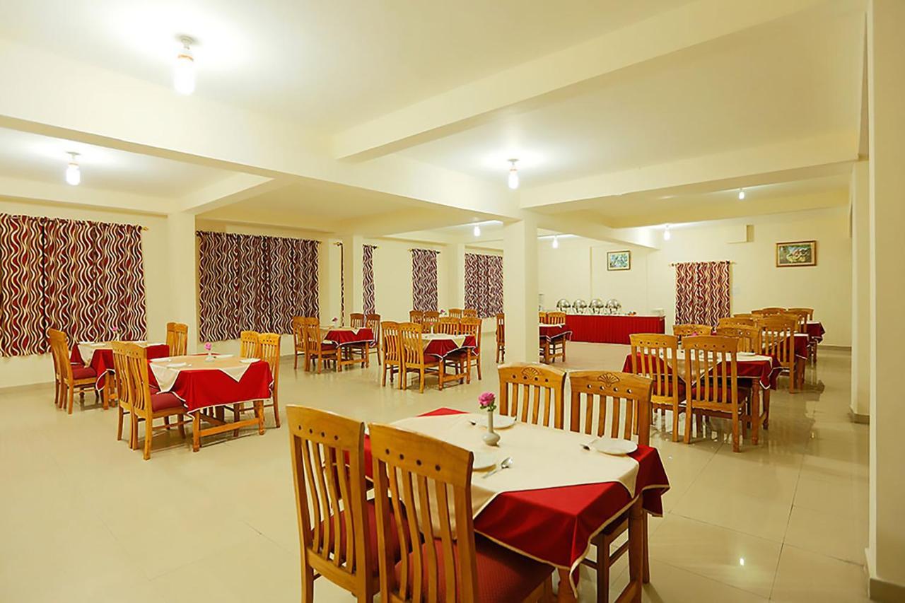 New Ambika International Hotel Manali  Bagian luar foto
