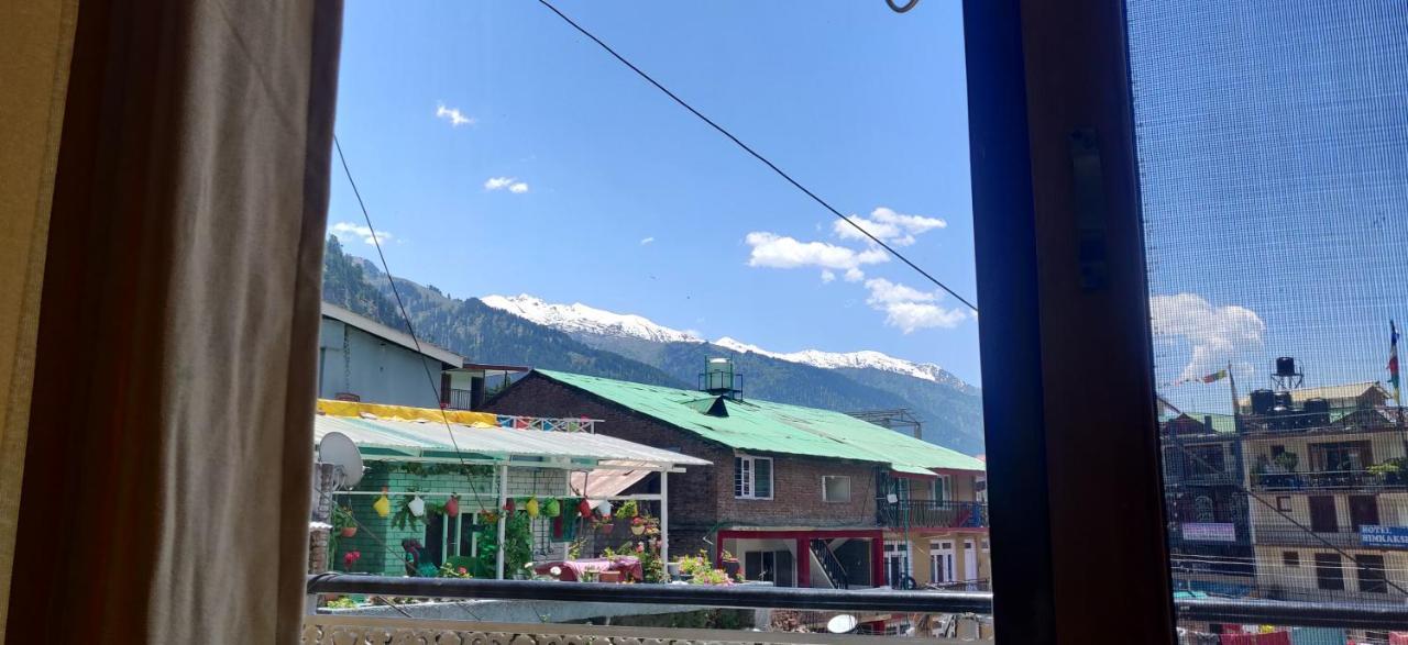 New Ambika International Hotel Manali  Bagian luar foto