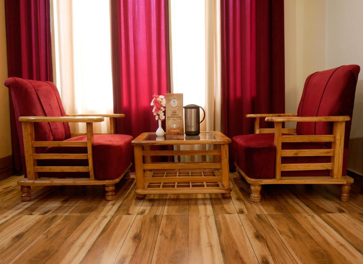 New Ambika International Hotel Manali  Bagian luar foto